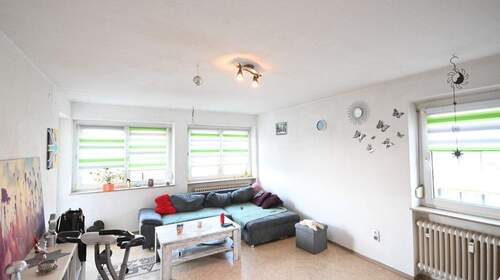 3-Zi-Wohnung: Wohnbereich... - 