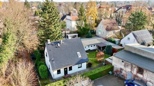 Drohnenbild - 4 Zimmer Mehrfamilienhaus, Wohnhaus zum Kaufen in Panketal