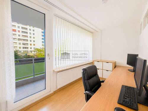 Arbeitszimmer - 