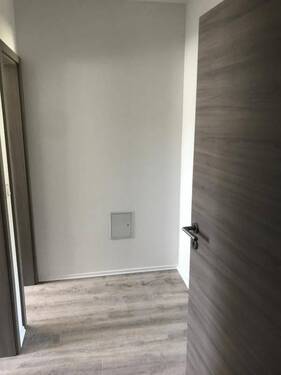 Flur - 2 Zimmer Etagenwohnung zur Miete in Mittweida