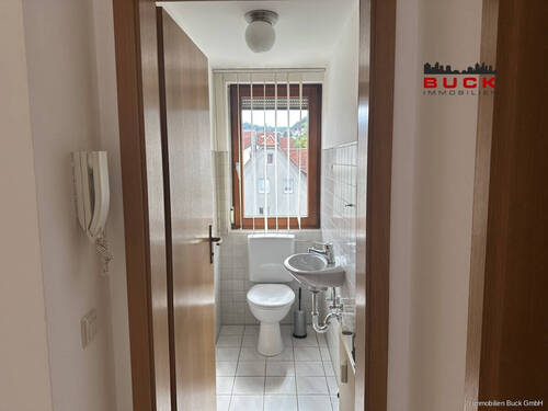 WC - 
