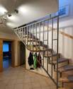 Flurbereich mit Treppenaufgang - 