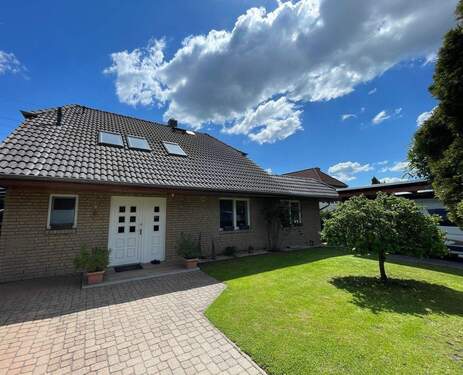 175 m² Wohnfläche mit Terrasse - Sehr gepflegtes, großes EFH (175 m²) in ruhiger Südlage Leipzig auf 750 m²
