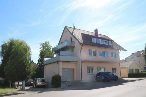 Aussen 1 - 3 Zimmer Etagenwohnung zur Miete in Schliengen