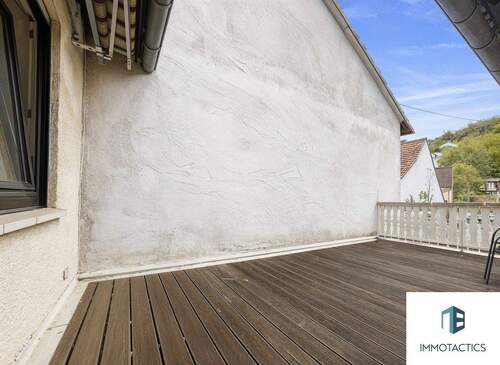 Balkon - (KI generiert) - 