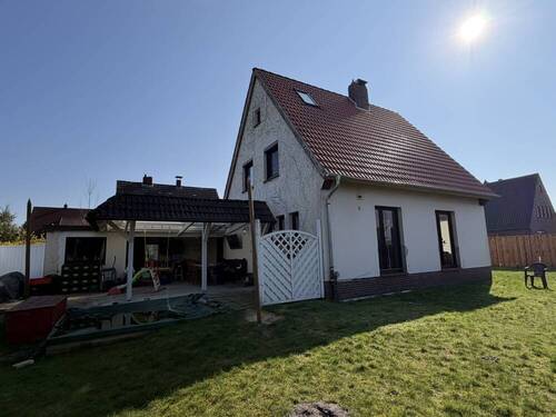 überdachte Terrasse - 