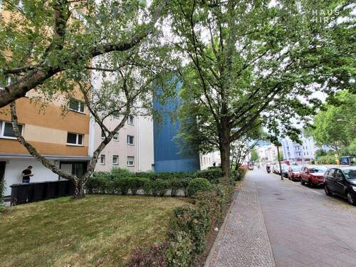 Die Straße - Zwei Zimmer Eigentumswohnung in Berlin-Tempelhof - Ihr Traum vom Eigenheim