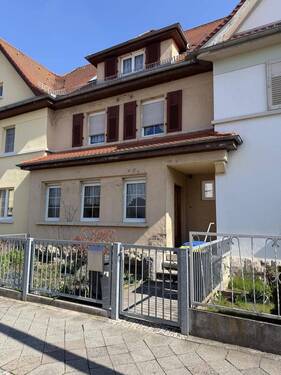 Herzlich Willkommen! - 5 Zimmer Reihenmittelhaus zum Kaufen in Apolda