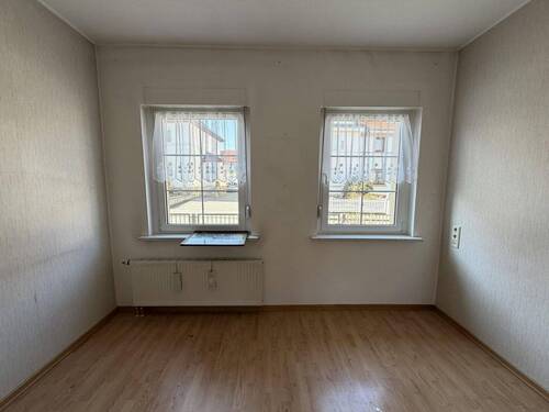 Blick zur Straße/Erdgeschoss - 