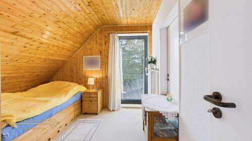 Kinderzimmer 3 im OG - 