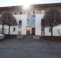 Sonnige Dachterrassenwohnung mit Wohlfühlcharakter in Gerzen