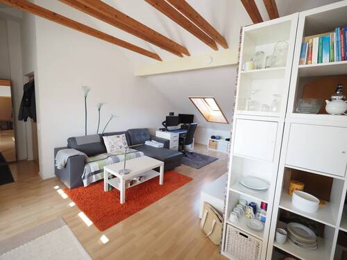 Wohnzimmer Bild 2 - 1 Zimmer Etagenwohnung in Gerzen