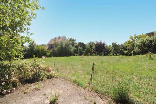 Seitansicht Grundstück - Grundstück in Roßtal zum Kaufen