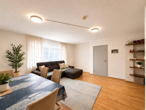 Wohnzimmer - 2 Zimmer Etagenwohnung zum Kaufen in Spaichingen