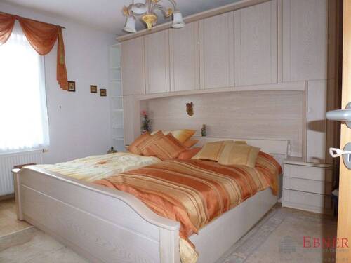 Schlafzimmer - 3 Zimmer Etagenwohnung in Viechtach