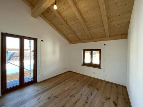 1. Schlafzimmer mit Balkon - 