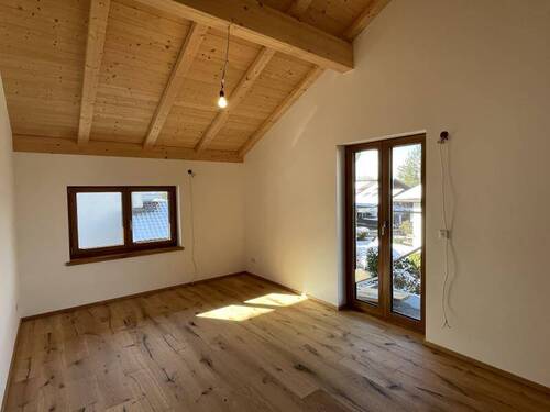 2. Schlafzimmer mit Balkon - 