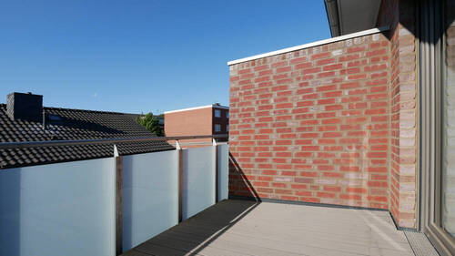 V1487_3 Balkon Wohnung 3 - 