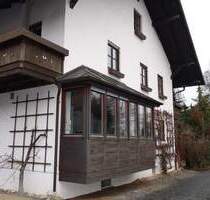 Sonnige gepflegte DHH mit Kachelofen und Garage - Laberweinting