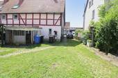 Grundstück - 1 Zimmer Mehrfamilienhaus, Wohnhaus zum Kaufen in Adelebsen