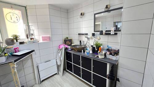 Bad - Einfamilienhaus mit 110,00 m² in Mansfeld zur Miete