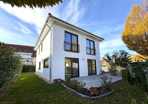 Objektansicht - 5 Zimmer Einfamilienhaus zum Kaufen in Sandersdorf-Brehna/ Brehna