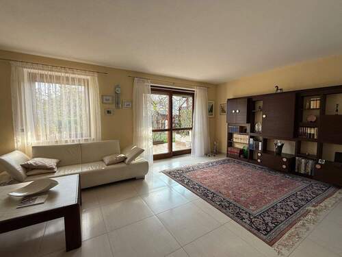 Wohnzimmer - 5 Zimmer Reihenendhaus in Meitingen