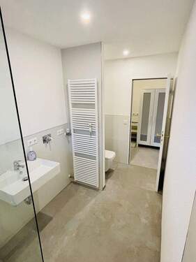 Bad - 2 Zimmer Etagenwohnung in Neu-Ulm