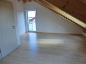 Dachgeschoss - Doppelhaushälfte mit 121,00 m&sup2; in Oberding zur Miete