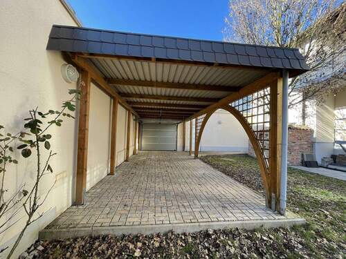 1x XL-Carport im Garten - 