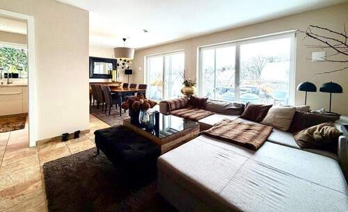 Wohn- Essbereich - 4 Zimmer Einfamilienhaus zum Kaufen in Landshut