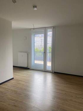 einzugsbereit für Ihre Möbel - Etagenwohnung mit 26,00 m² in Dresden zum Kaufen