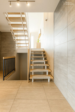 Ebene 0 - Eingansbereich - 5 Zimmer Reihenmittelhaus in Solingen