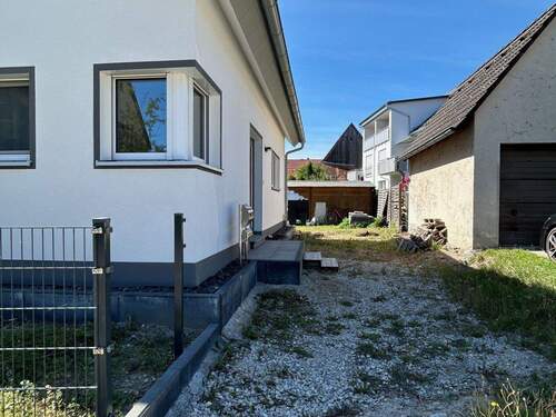 Platz für ein Carport - 