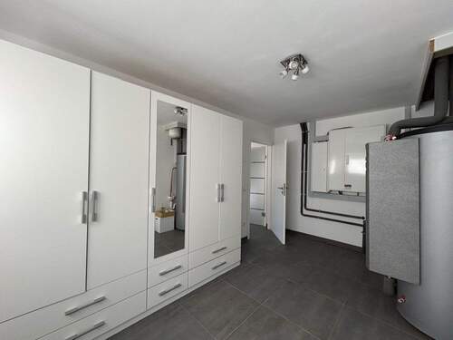 Technik- und Stauraum im EG - 