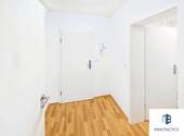 Flur Maisonettewohnung (KI -generiert) - 
