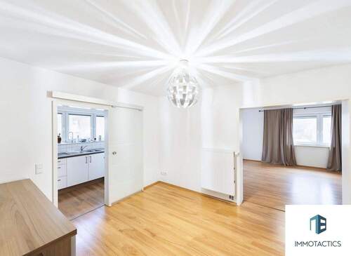 Flur Maisonettewohnung (KI -generiert) - 