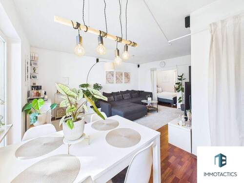 Wohn-Essbereich Haus 43 1.OG rechts - 2 Zimmer Mehrfamilienhaus, Wohnhaus in Bad Kreuznach