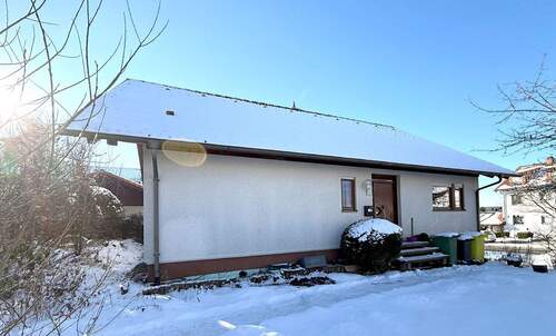 Hausansicht 2 - 6 Zimmer Mehrfamilienhaus, Wohnhaus zum Kaufen in Villingen-Schwenningen