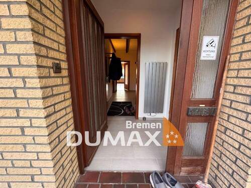 Flur - 7 Zimmer Einfamilienhaus zum Kaufen in Delmenhorst