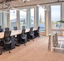 All Access Plus Pass: Flexibler Schreibtischplatz mit Panoramablick in Köln