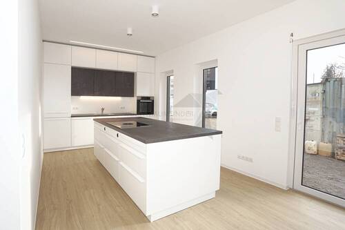 Detail Küche 2 - Doppelhaushälfte mit 134,00 m&sup2; in Chemnitz zur Miete