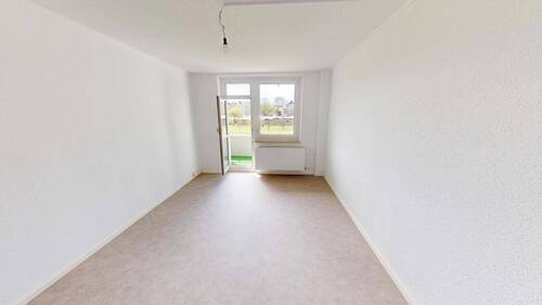 Wohnzimmer - 3 Zimmer Etagenwohnung zur Miete in Chemnitz