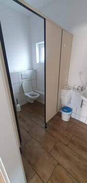 WC - 