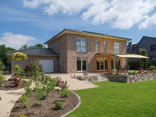 067.jpg - Sasel . Bestlage . Exklusives KfW 55 Einfamilienhaus A+ mit Wärmepumpe