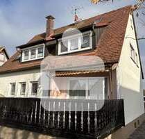 Zentrale Wohnlage mit großem Garten...Zweifamilienhaus in Kalchreuth