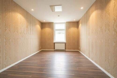 Zigarrenraum im EG - Visualisiert - 