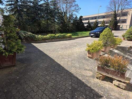 zukünftige Stellplätze - 