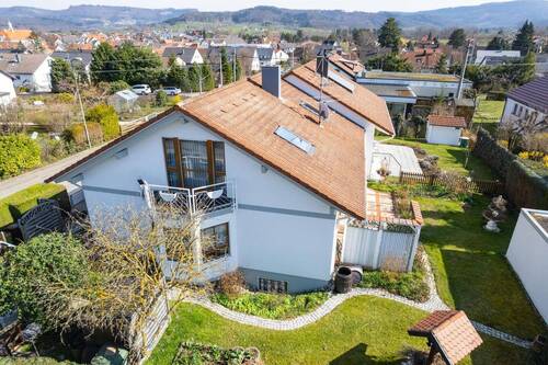 Außenansicht - 7 Zimmer Doppelhaushälfte in Hechingen