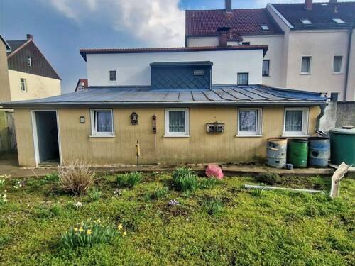 Nebengelass - Doppelhaushälfte mit 144,00 m² in Rositz zum Kaufen